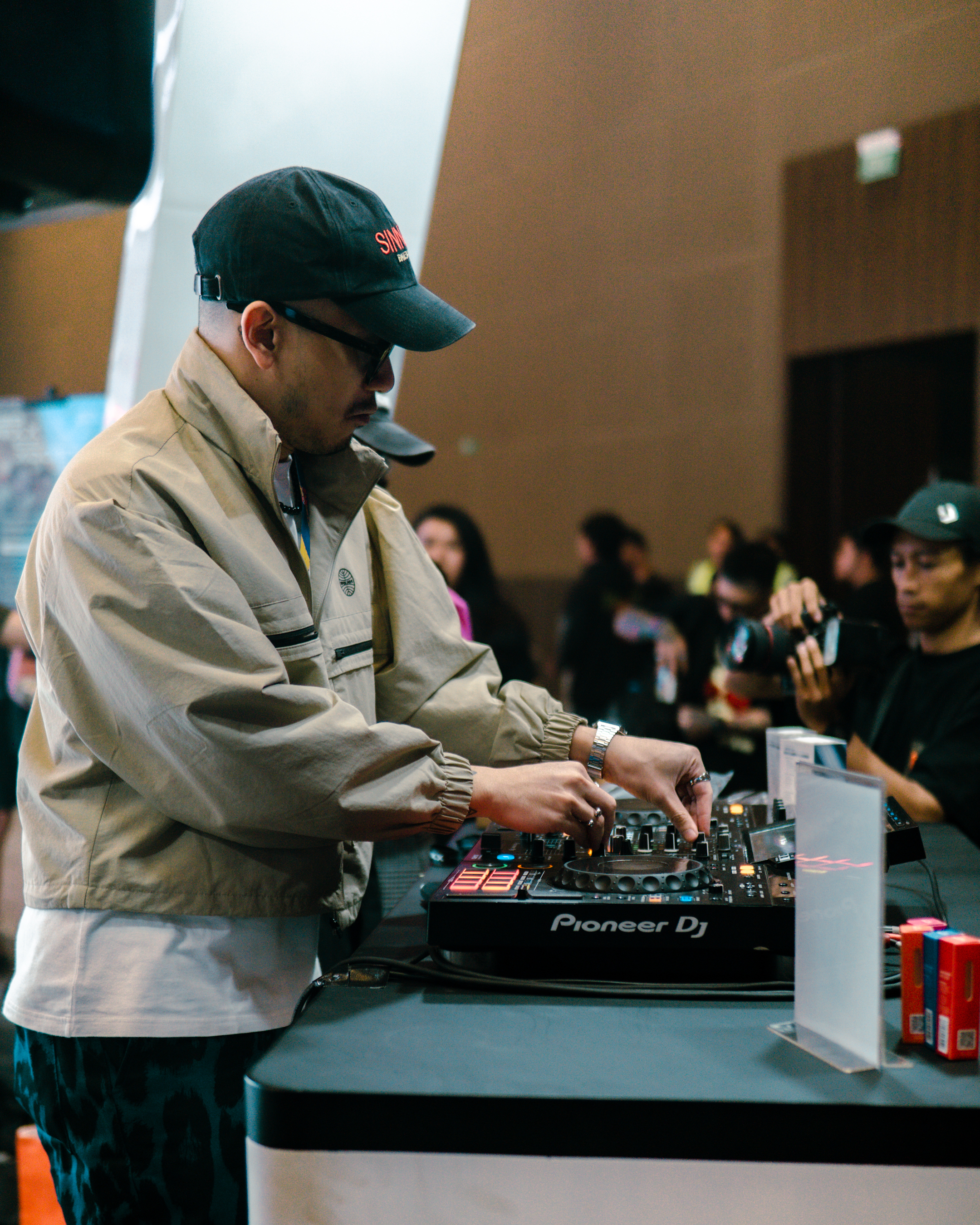 JIVE x NIXX Expo Area Capture #1
